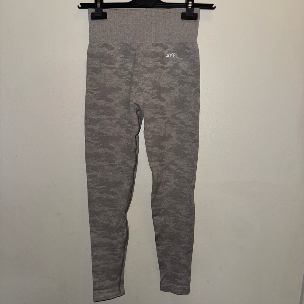 AYBL Evolve Camo Leggings Women’s Size Small Gray